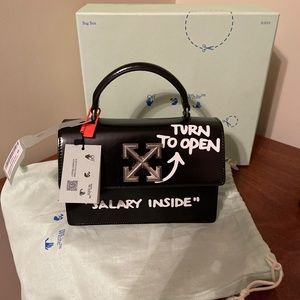 Off-White “Salary Inside” Jitney Bag (1.4)
